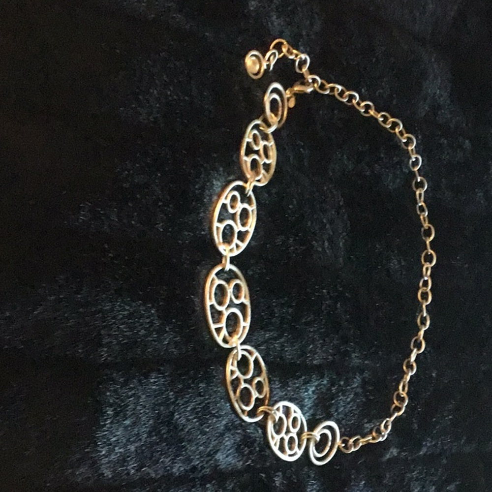 Chico matte silver chain belt. Lightweight!